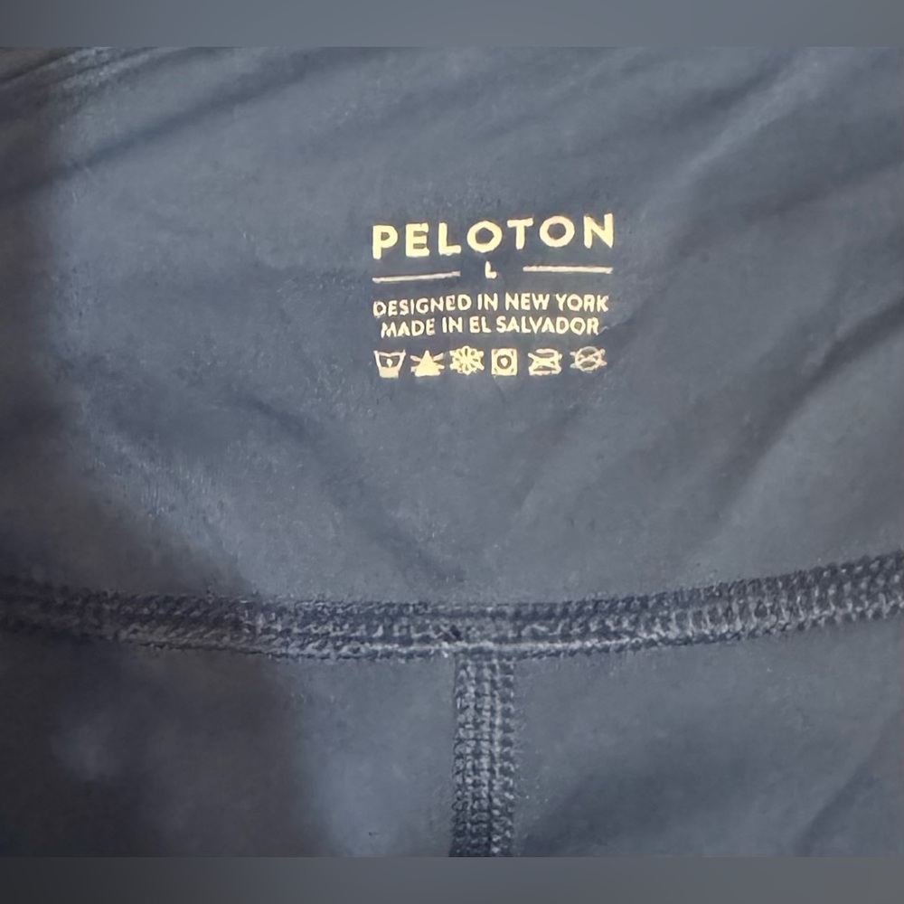 Peloton Here Now Logo Trim Pocket High Rise Leggings - Picture 5 of 5